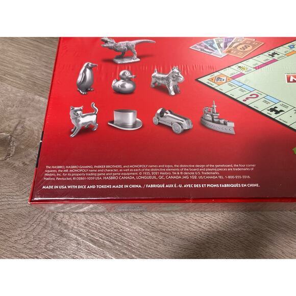 Hasbro Monopoly Classic Board Game 2023 - Fast Dealing Property Trading Game - Picture 7 of 7